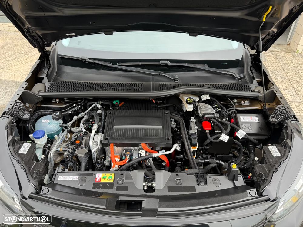 Peugeot e-2008 50 kWh Active Pack - 58