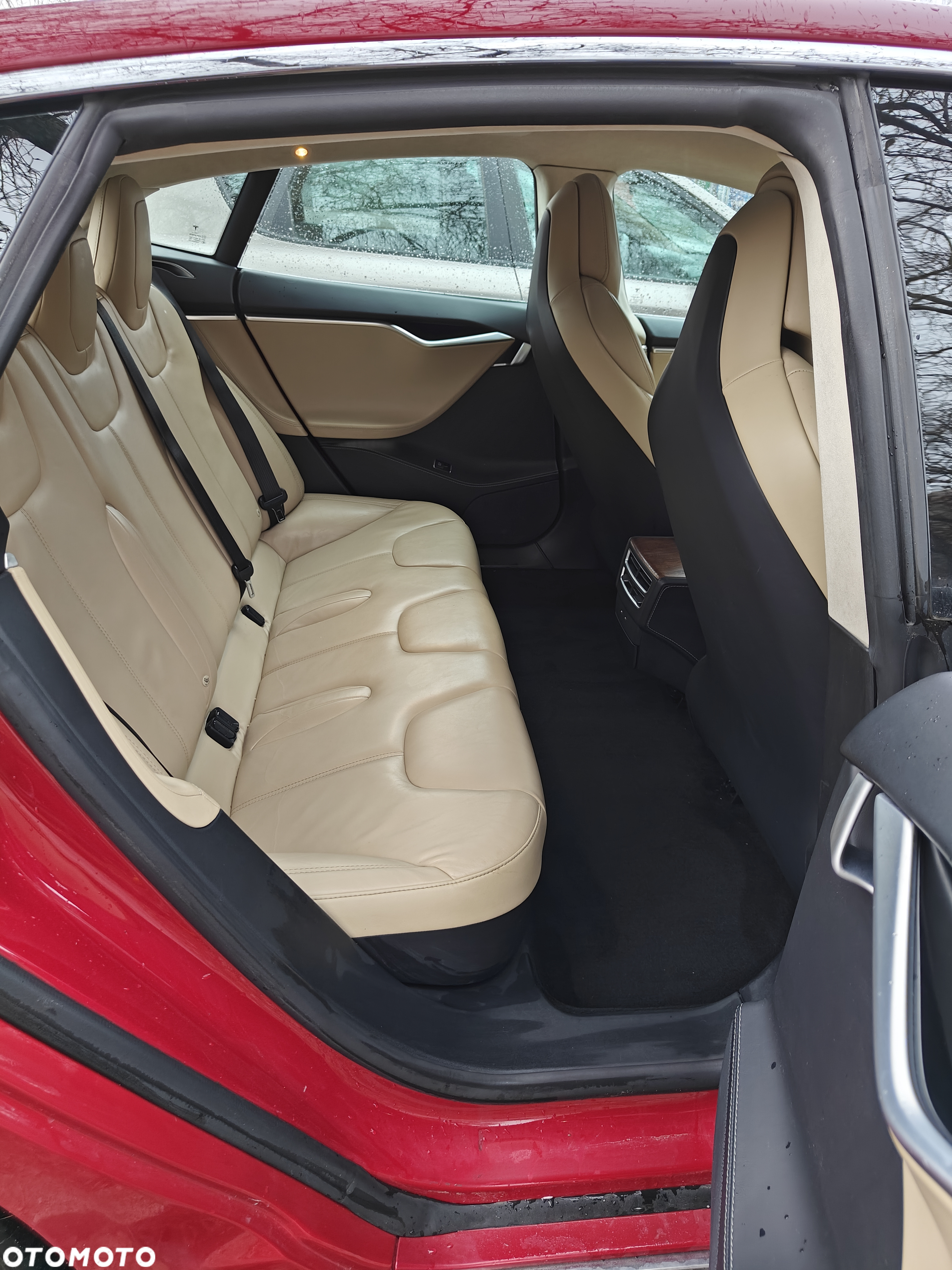 Tesla Model S Standard - 7
