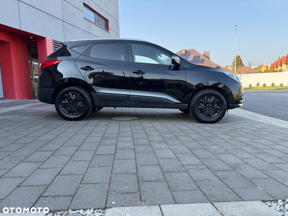 Hyundai ix35 1.6 2WD Fifa World Cup Edition - 5