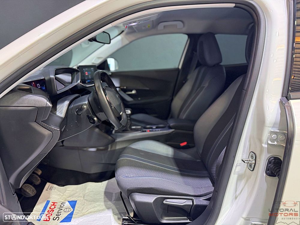 Peugeot 2008 1.2 PureTech Allure Pack - 15