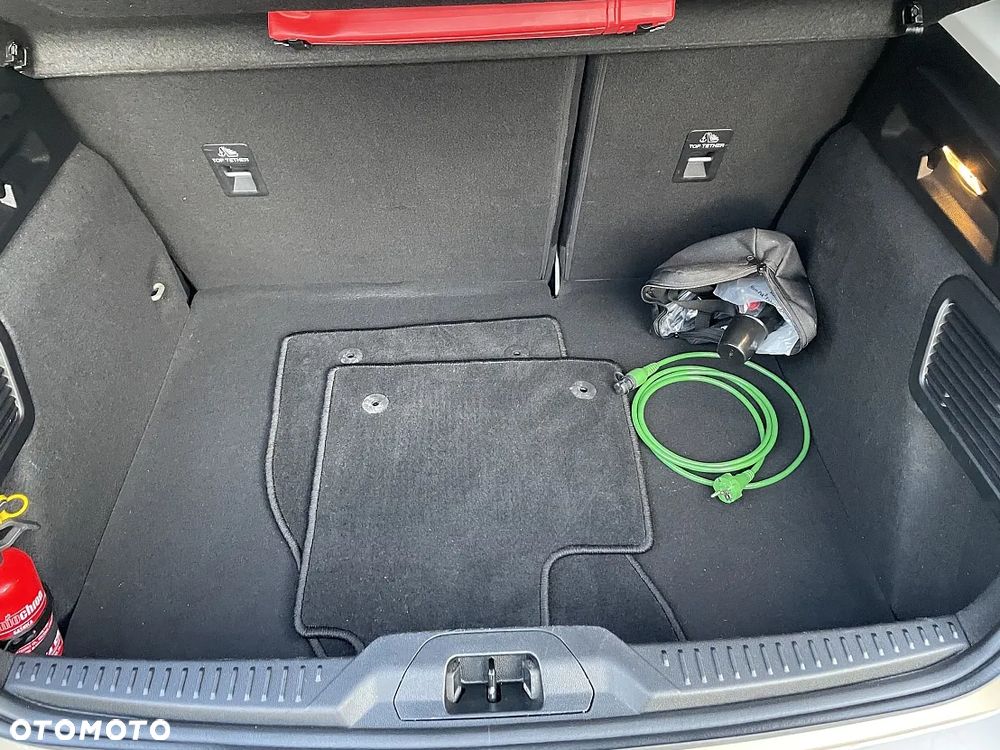 Ford Focus 1.0 EcoBoost Active - 36
