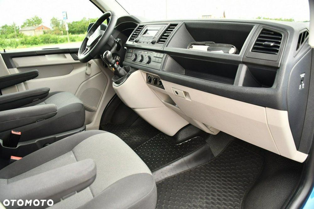 Volkswagen Transporter - 30