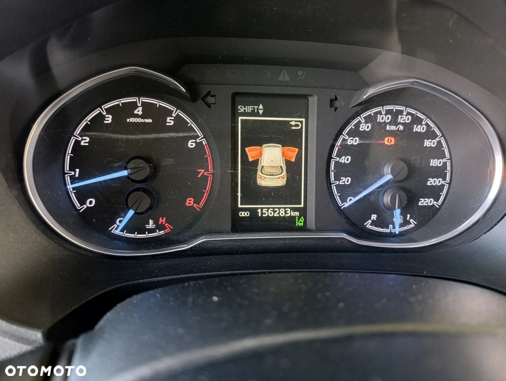 Toyota Yaris - 33