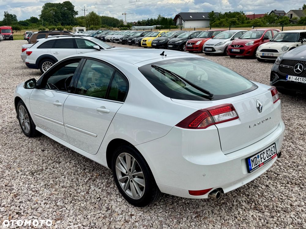 Renault Laguna 2.0T Initiale - 30
