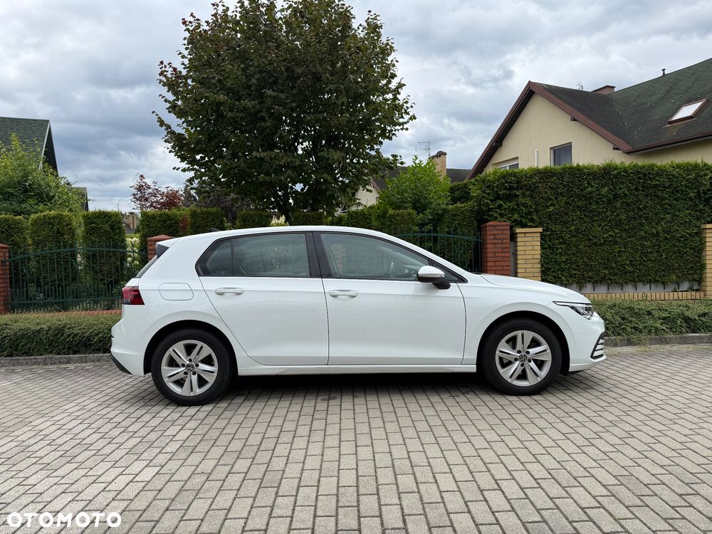 Volkswagen Golf 1.0 eTSI Life DSG - 22