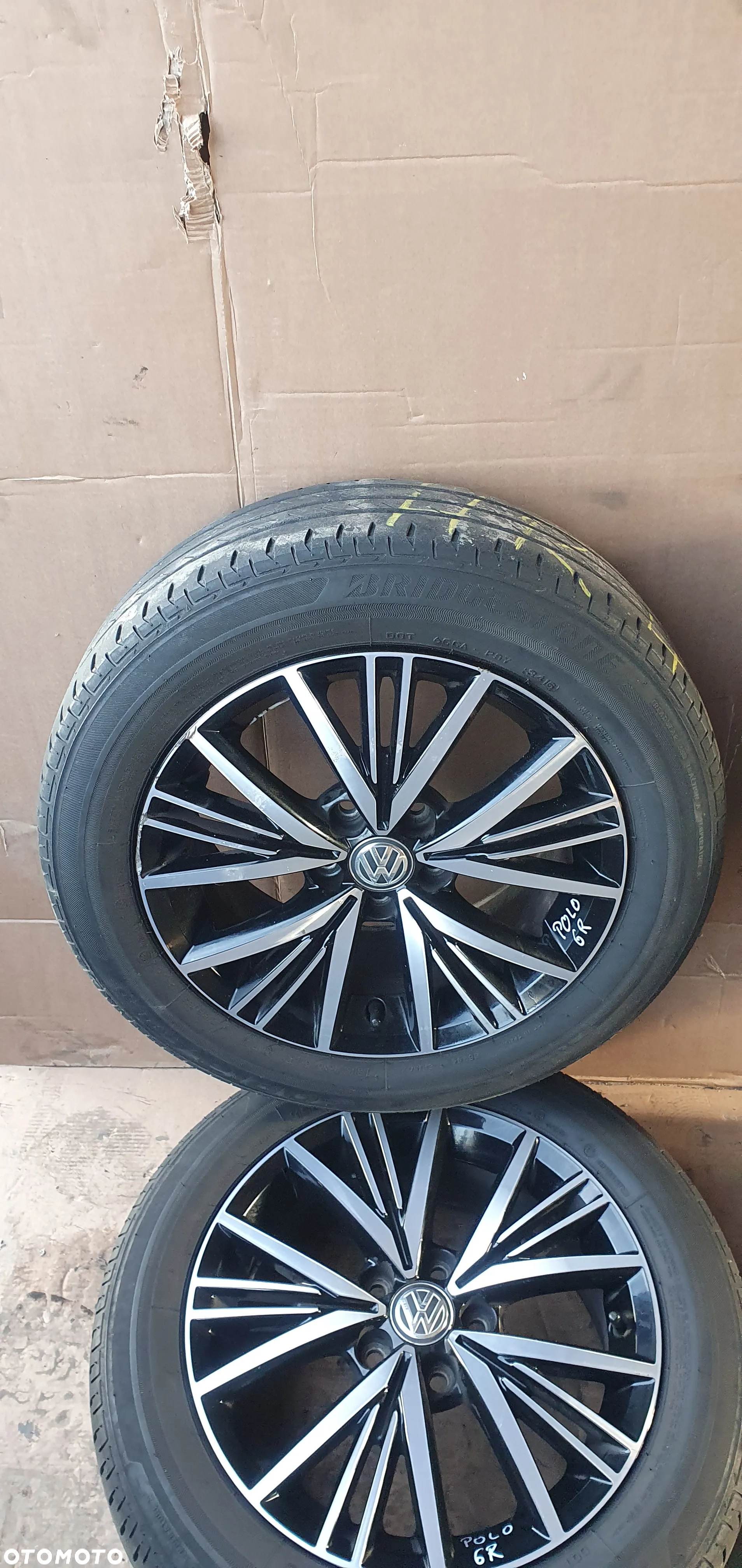 Alufelgi alusy z oponami 5x100 185/60 R15 VW Polo V 6R 6C0601025L - 2
