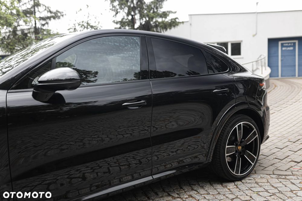 Porsche Cayenne E-Hybrid - 6