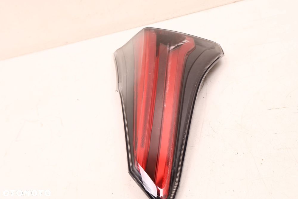TOYOTA RAV4 IV LIFT LAMPA KLAPY BAGAŻNIKA PRAWA TYŁ 81580-42030 - 6