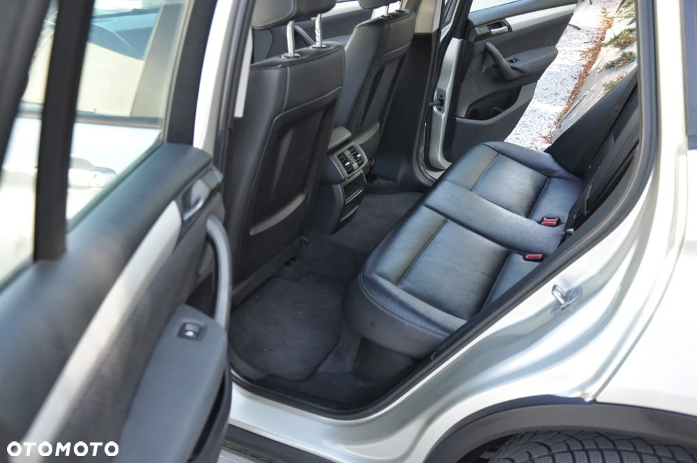 BMW X3 xDrive20d - 18