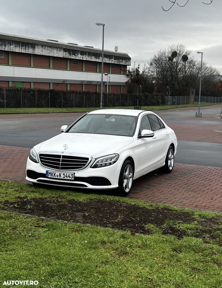 Mercedes-Benz C 220 d 9G-TRONIC - 11
