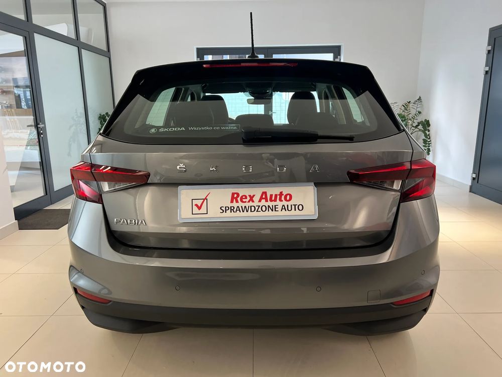 Skoda Fabia 1.0 TSI Style DSG - 8