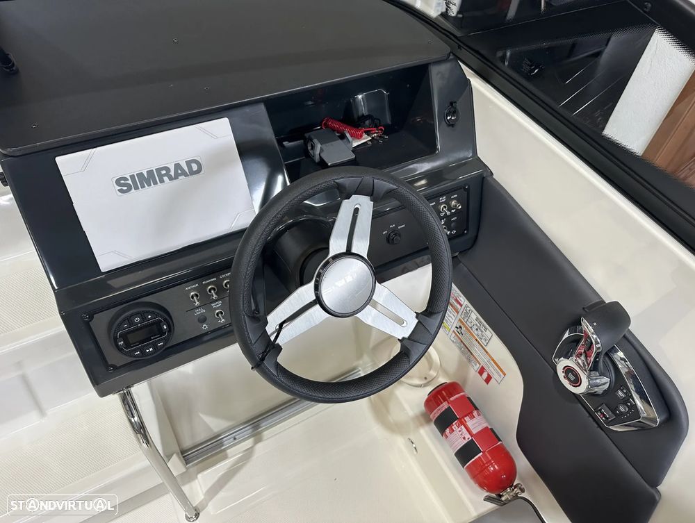 Bayliner C21 OB - 17