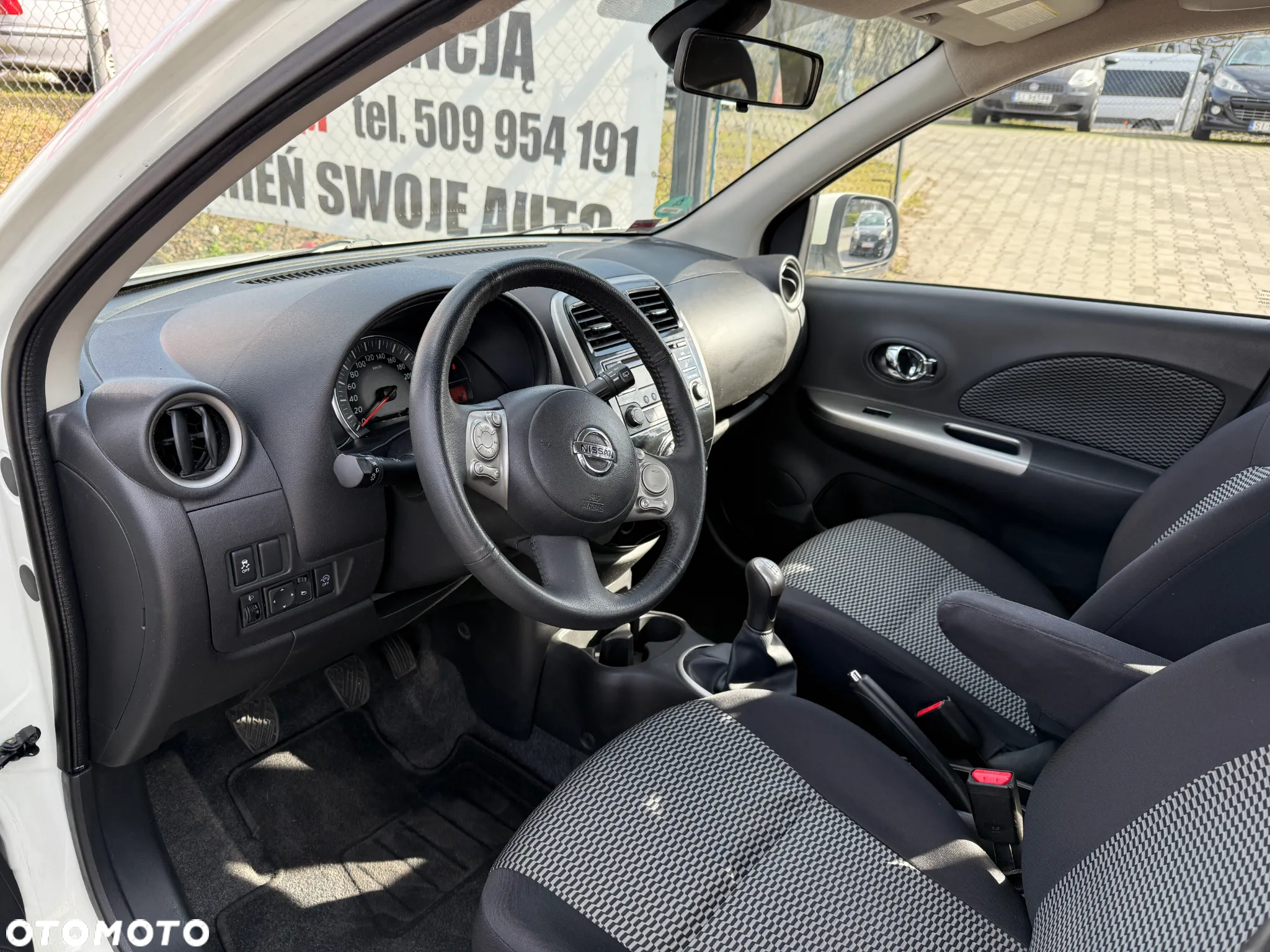 Nissan Micra 1.2 DIG-S Tekna - 5