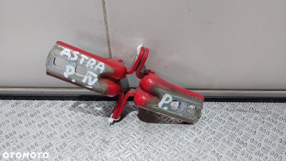 ZAWIASY DRZWI PRZÓD CZERWONY OPEL ASTRA IV 4 TRZY DRZWI - 2