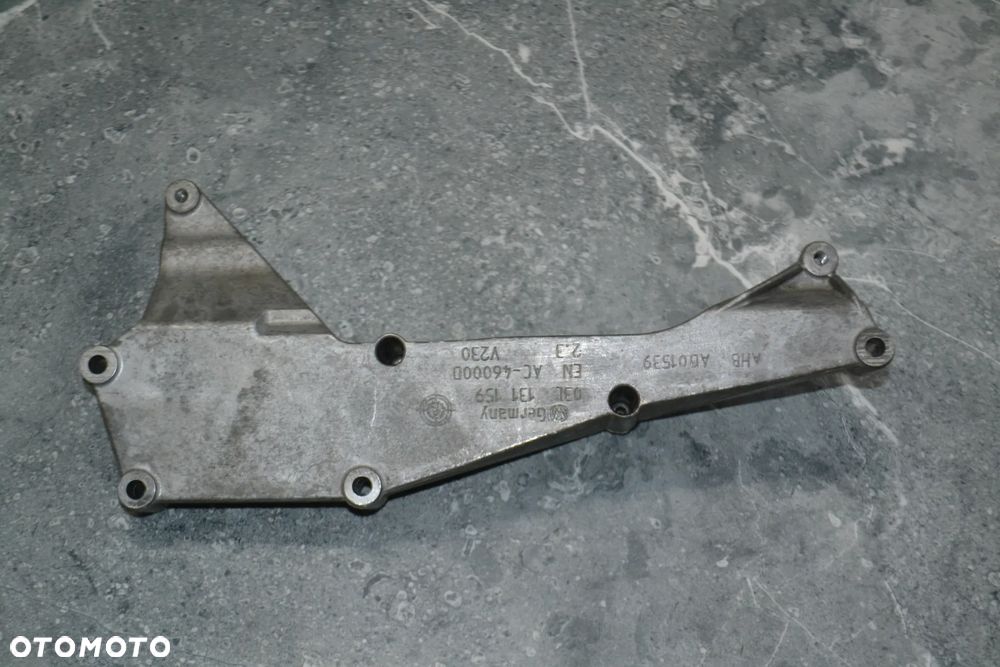 AUDI A4 B8 A5 SEAT EXEO 2,0 TDI ŁAPA MOCOWANIE WSPORNIK CHŁODNICY SPALIN EGR 03L131159 - 1