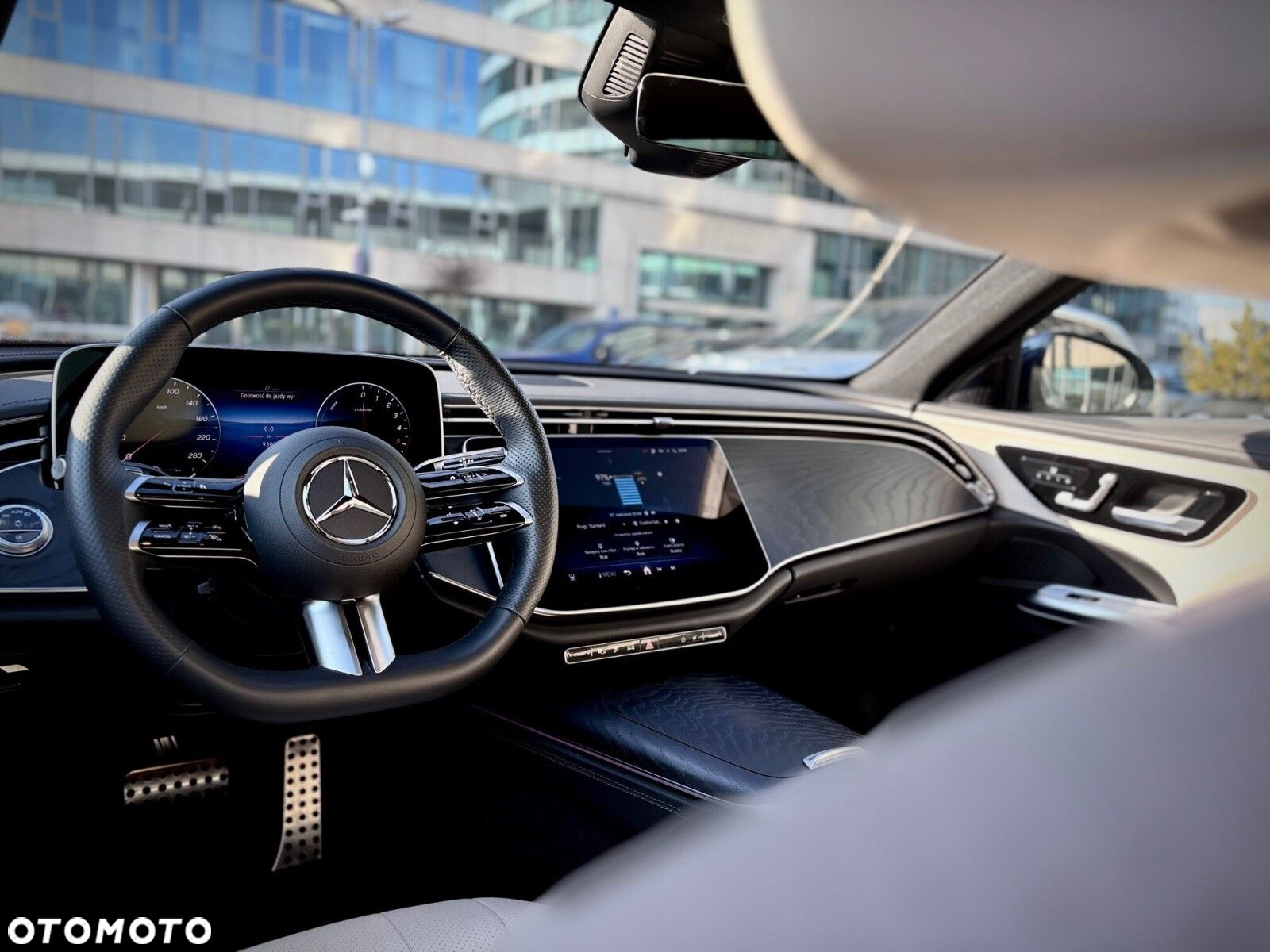 Mercedes-Benz Klasa E - 12