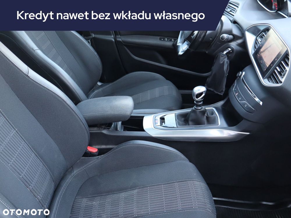 Peugeot 308 - 11