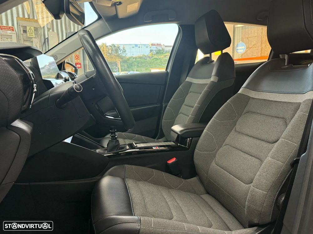 Citroën C4 1.2 PureTech Shine - 21