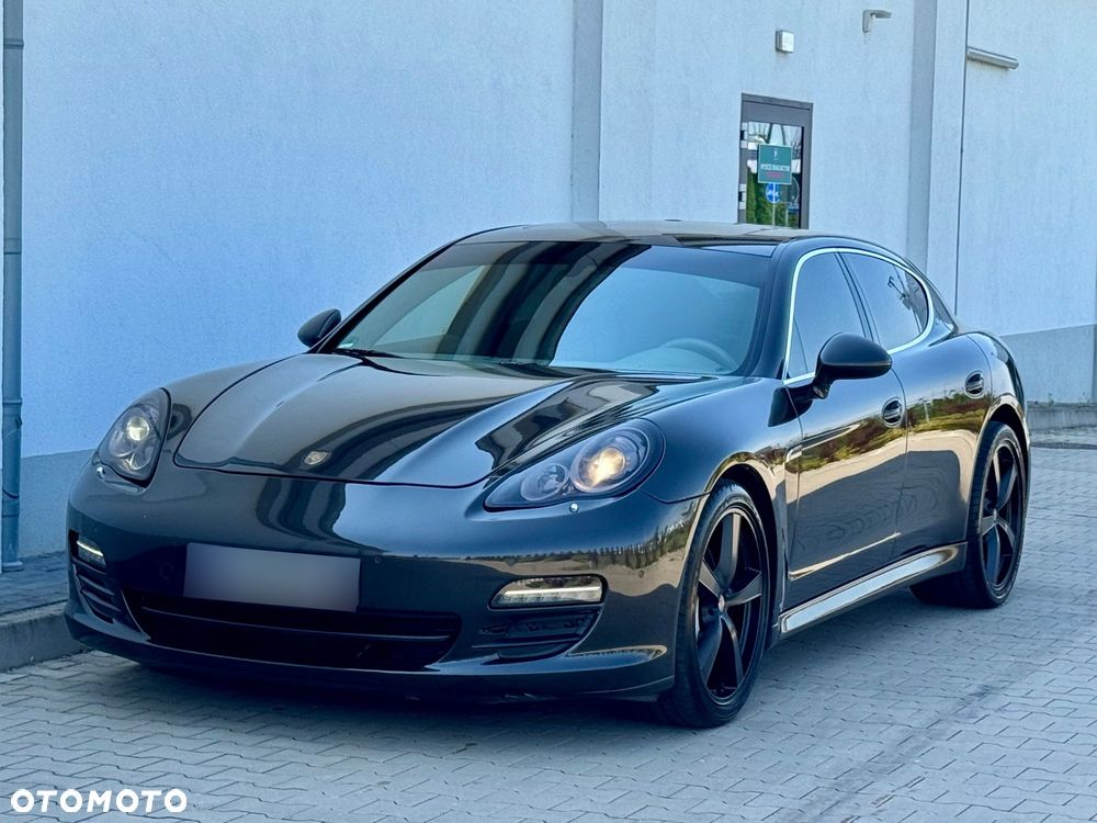 Porsche Panamera 4S PDK - 1