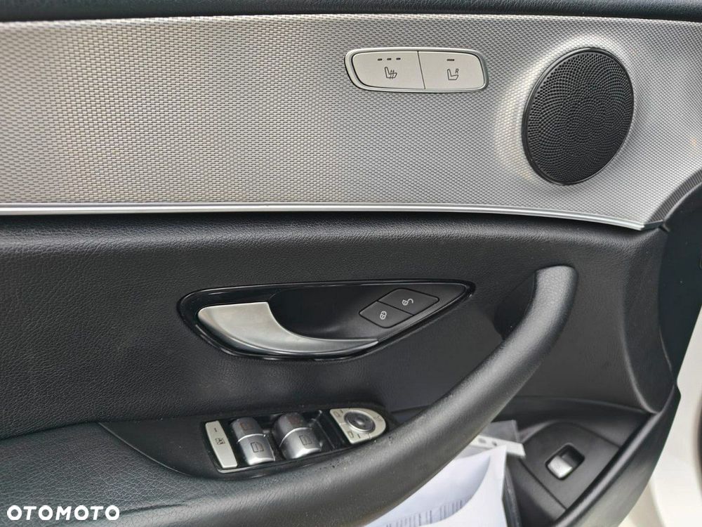 Mercedes-Benz Klasa E - 11