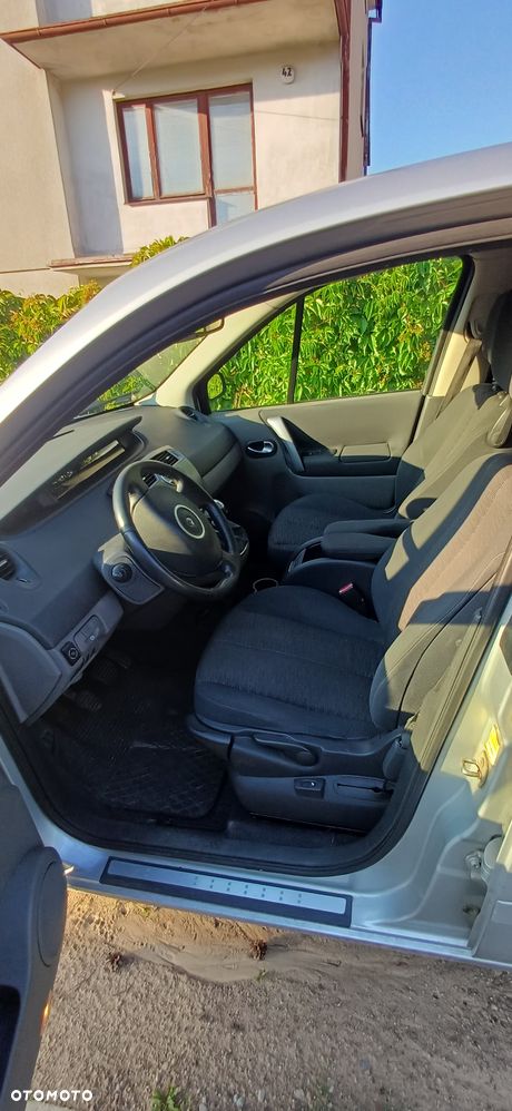 Renault Scenic - 9