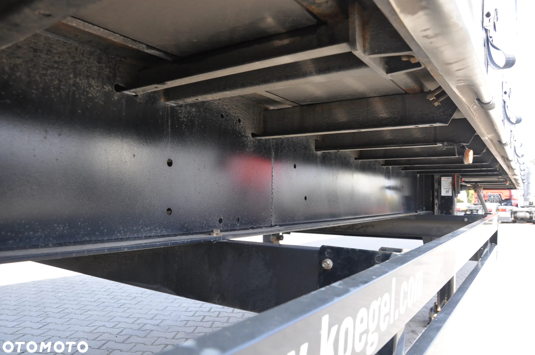 Kögel STANDARD PODNOSZONA OŚ NOVUM WAGA 6 240 kg - 13
