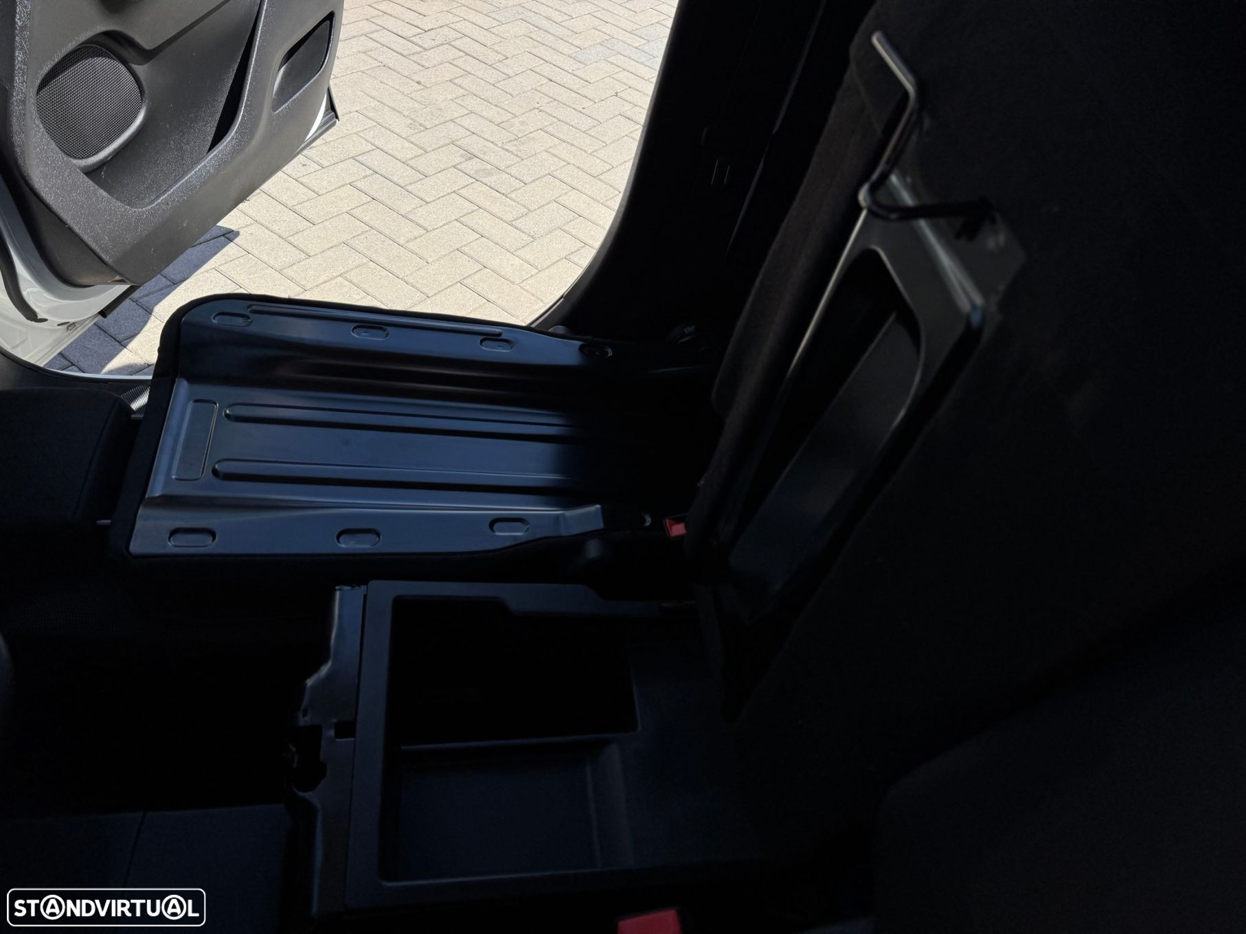 Citroën Berlingo 1.5 BlueHDi M Shine Pack - 19