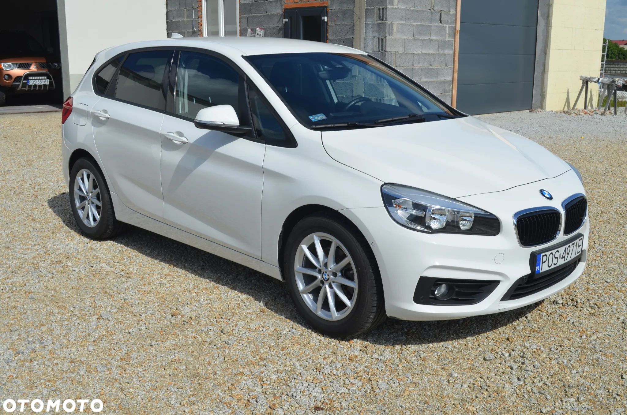BMW Seria 2 216d - 1