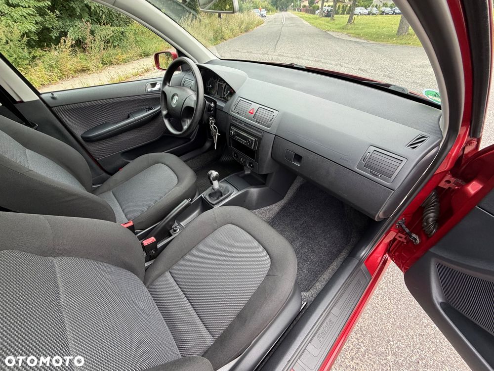 Skoda Fabia 1.4 16V Style - 7