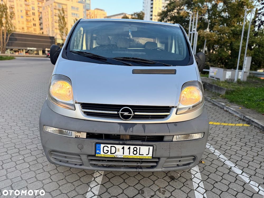 Opel Vivaro 2004 photo 3