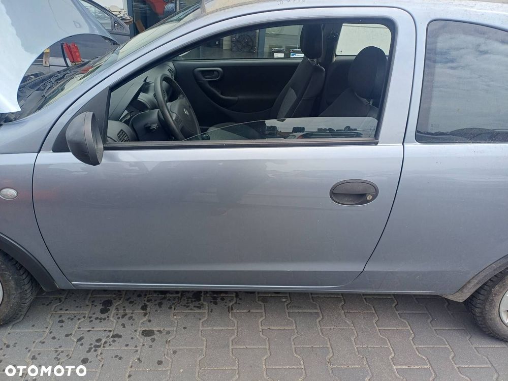 DRZWI KOMPLETNE LEWY PRZÓD OPEL CORSA C LIFT Z163 - 1