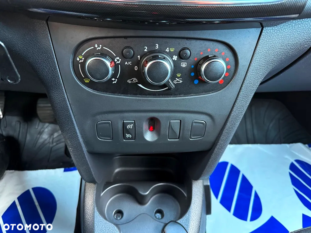 Dacia Logan MCV 0.9 TCE Laureate S&S EU6 - 22