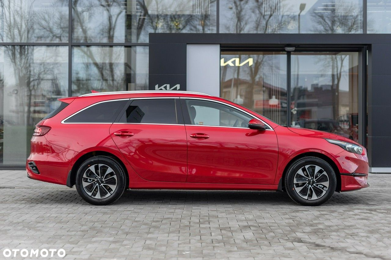 Kia Ceed - 6