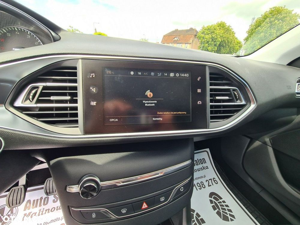 Peugeot 308 SW PureTech 130 Allure - 13