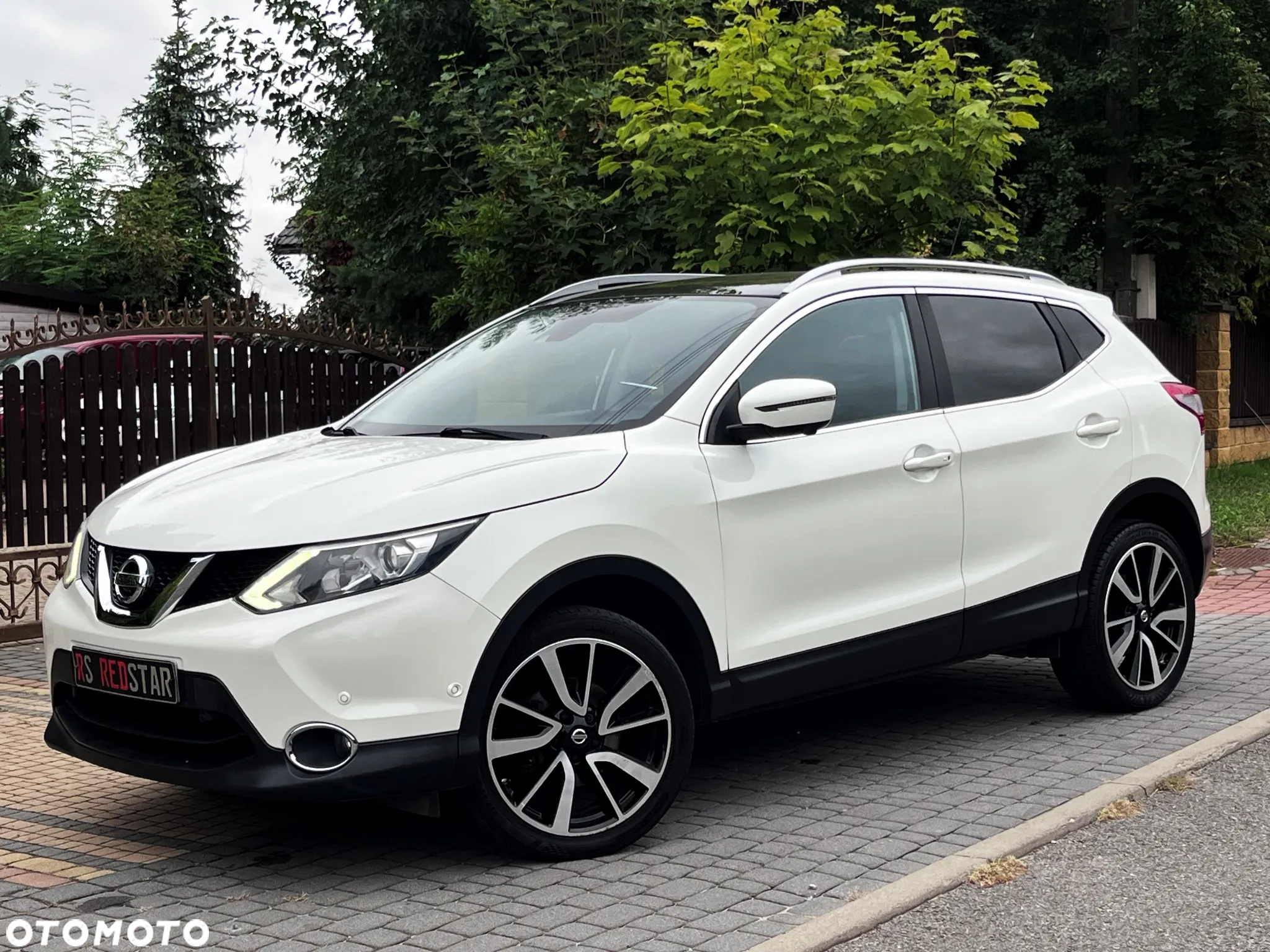 Nissan Qashqai 1.6 DIG-T TEKNA+ - 22