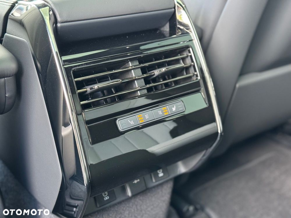 Land Rover Range Rover Sport - 35