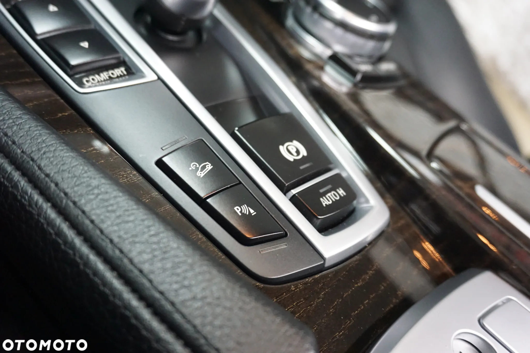 BMW Seria 5 520d xDrive Luxury Line - 34