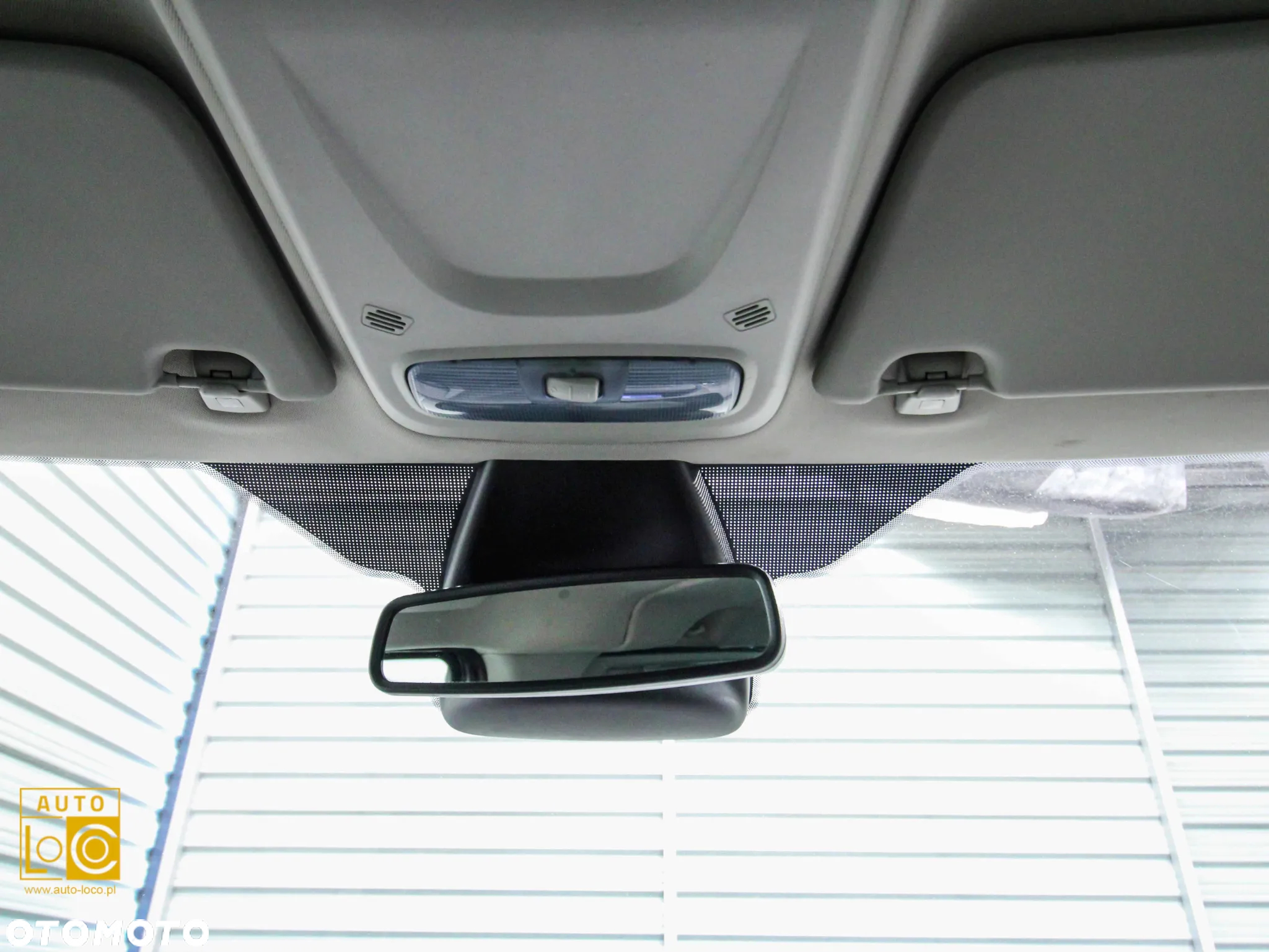 Ford Tourneo Custom 2.0 TDCi L2 Titanium - 33