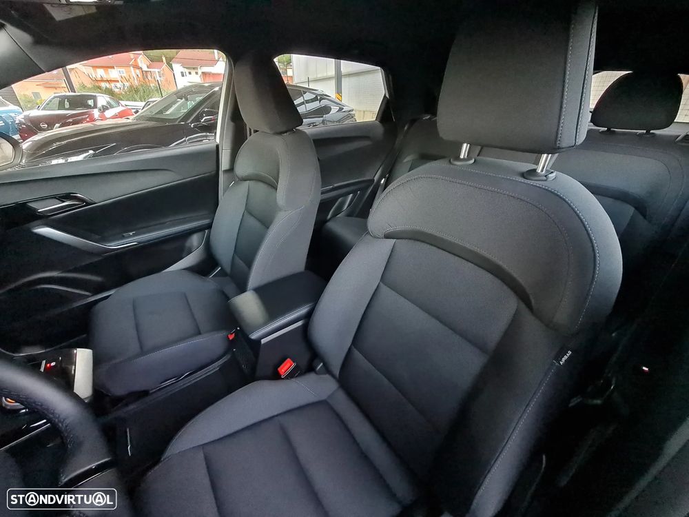 MG MG4 4 Standard - 21