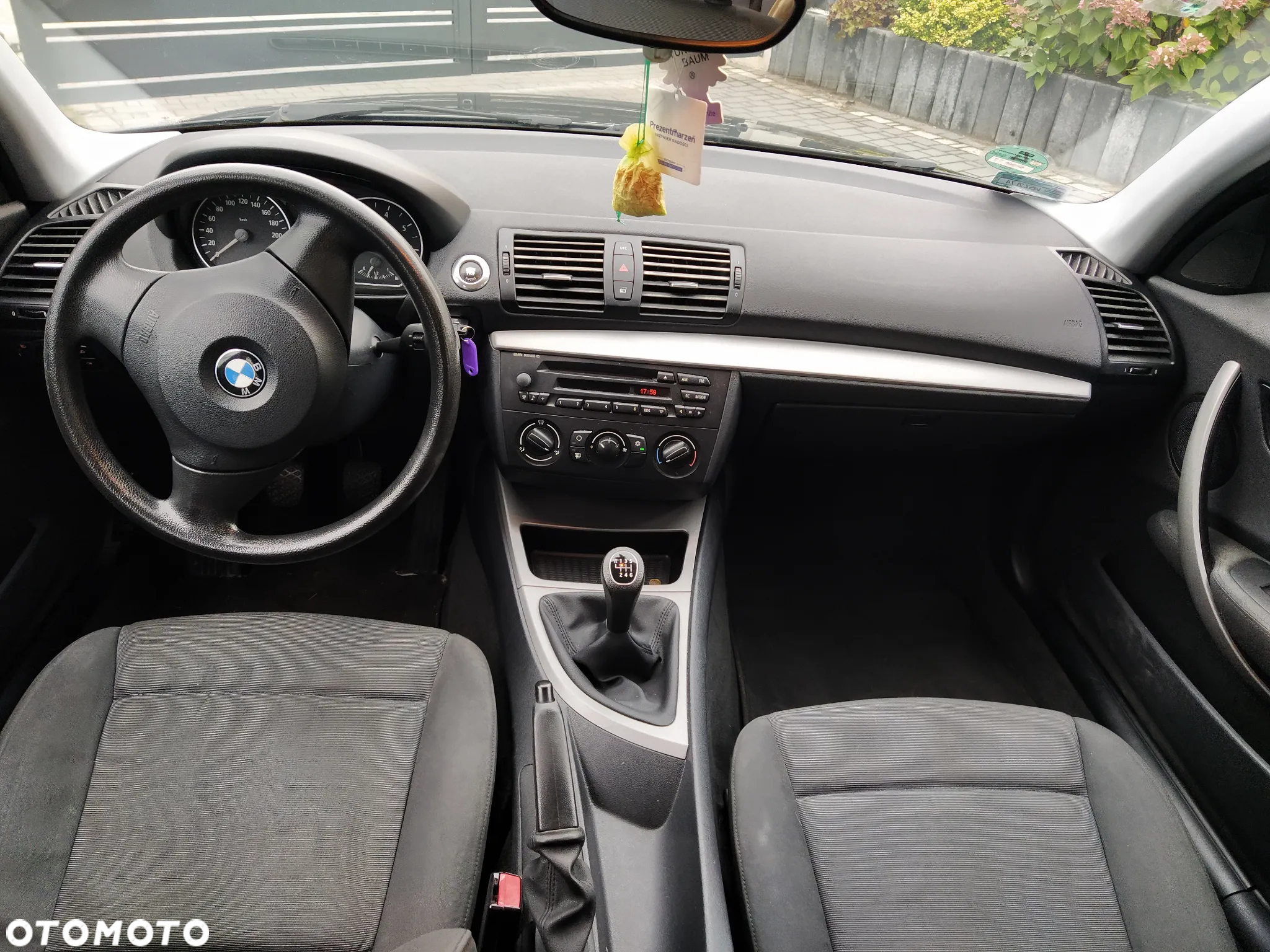 BMW Seria 1 116i - 5