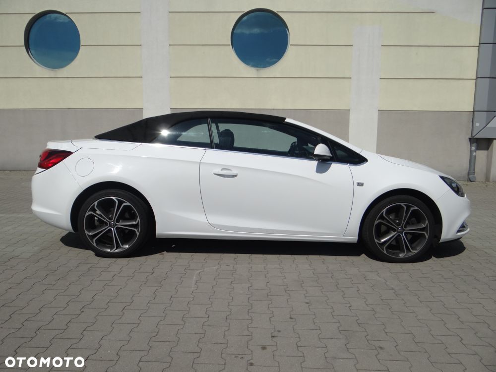 Opel Cascada 1.6 ECOTEC DI Turbo ecoFLEX Start/Stop Edition - 11