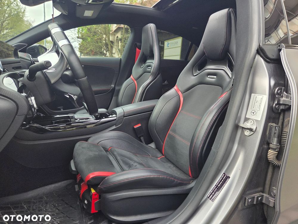 Mercedes-Benz CLA - 20