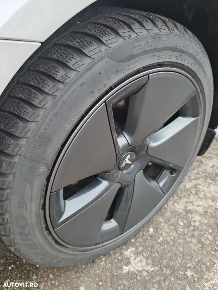 Tesla Model 3 Standard - 9