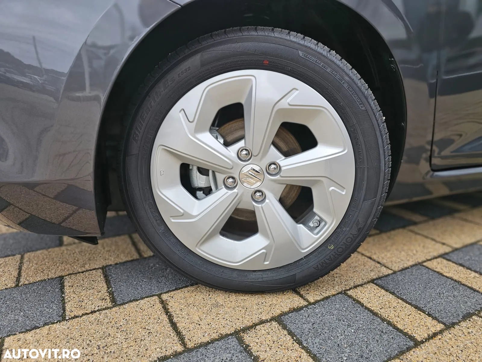 Suzuki Swift 1.2 Dualjet Hybrid CVT Comfort - 3