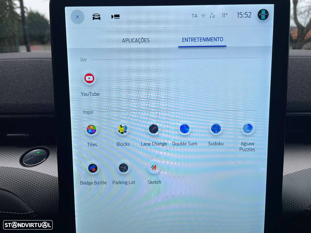 Ford Mustang Mach-E Standard - 54