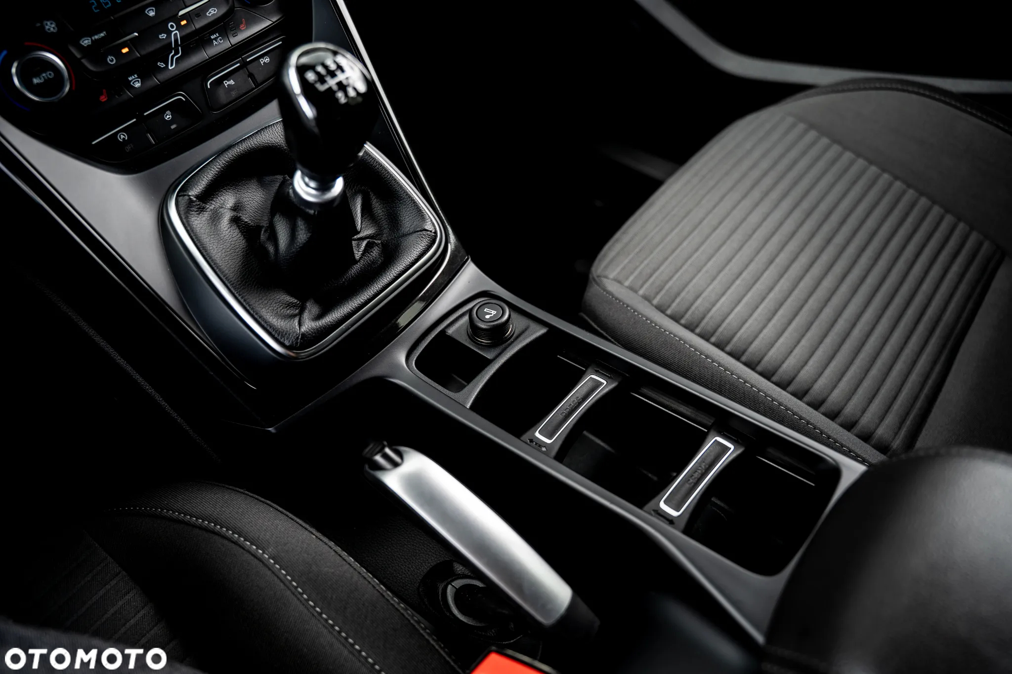 Ford C-MAX 1.0 EcoBoost Start-Stopp-System Titanium - 18