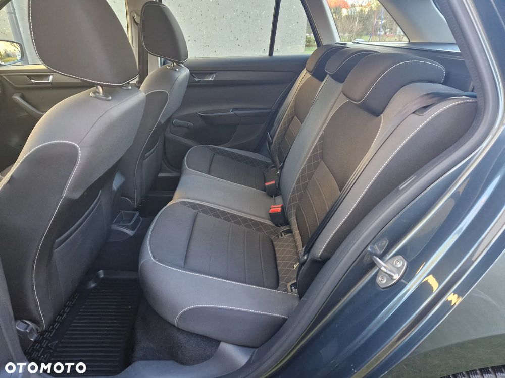 Skoda Fabia 1.0 TSI Ambition - 8