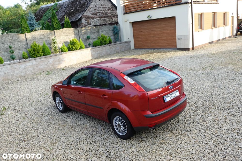 Ford Focus - 4