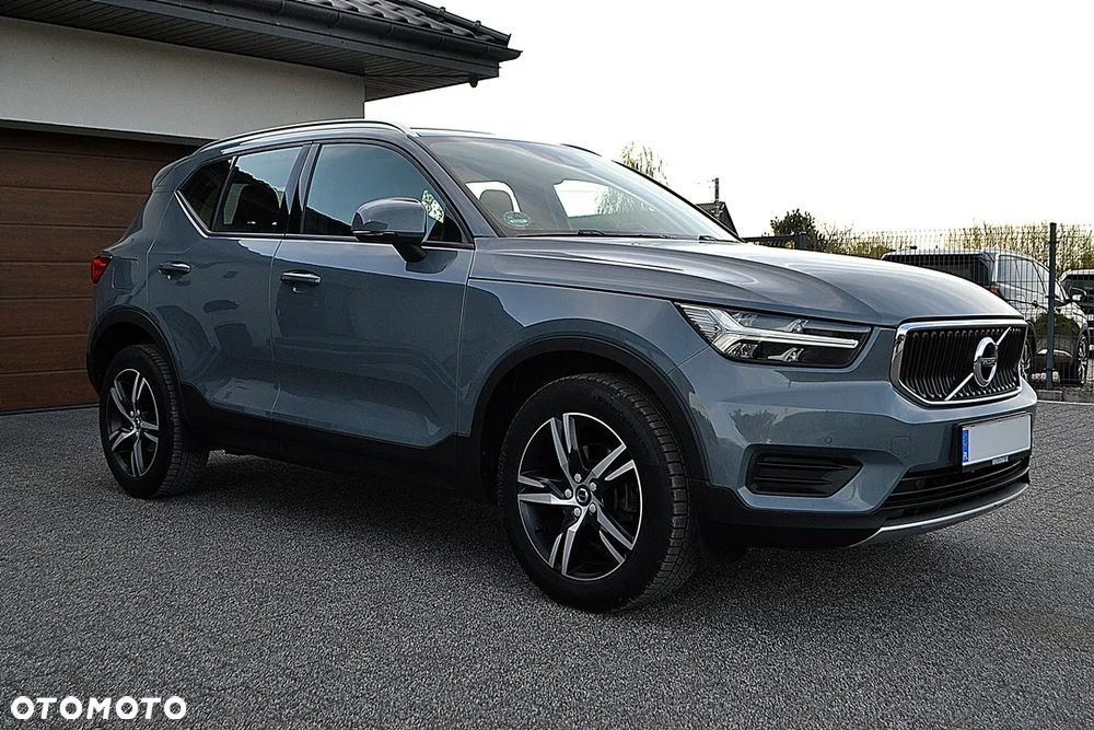 Volvo XC 40 T3 Momentum - 9