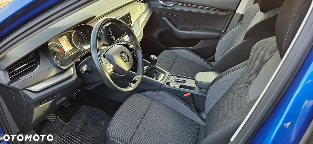 Skoda Octavia 1.5 TSI ACT Ambition - 8